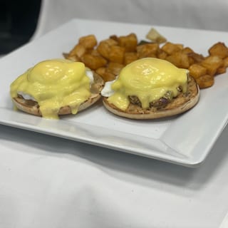 Maryland Crab Cake Benedict
